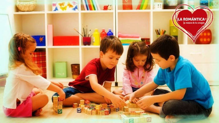 ¡Mentalidad de tiburón! Niño vende amigos imaginarios