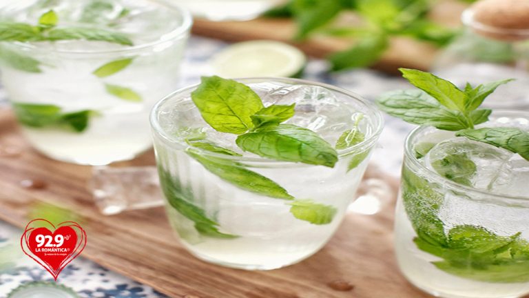 5 cocteles clásicos preparados con ron