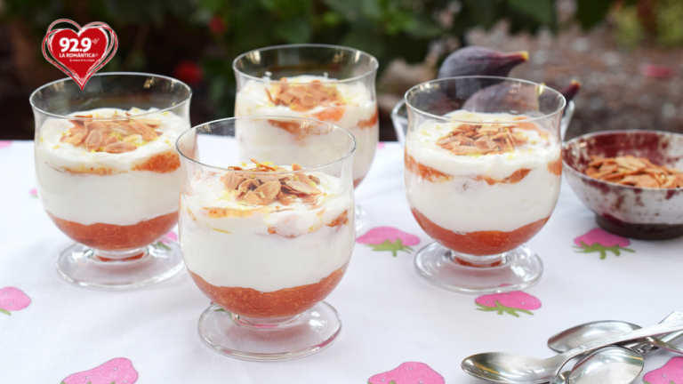 VASITOS DE YOGUR, FRUTOS SECOS Y MERMELADA