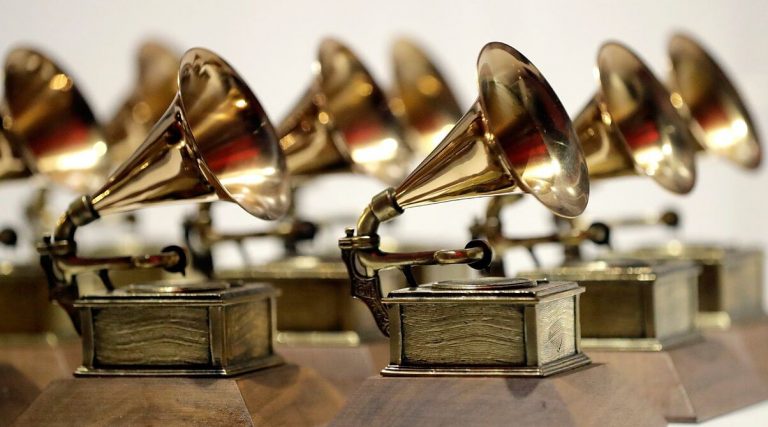 Grammys 2023: nominan “Un Verano Sin Ti” de Bad Bunny a mejor albúm del año