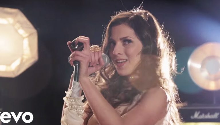 Paty Cantú revela qué canción le escribió a Salvador Zerboni