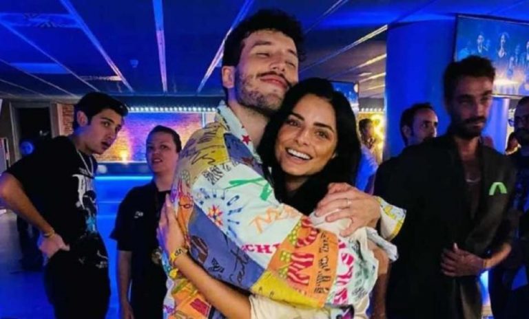 ¿Nuevo romance? Sebastián Yatra lanza indirecta a Aislinn Derbez