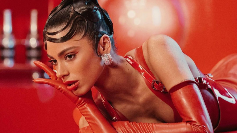 Tini Stoessel calma las críticas tras la canción con Nodal y su ‘amistad’ con Clara Chía